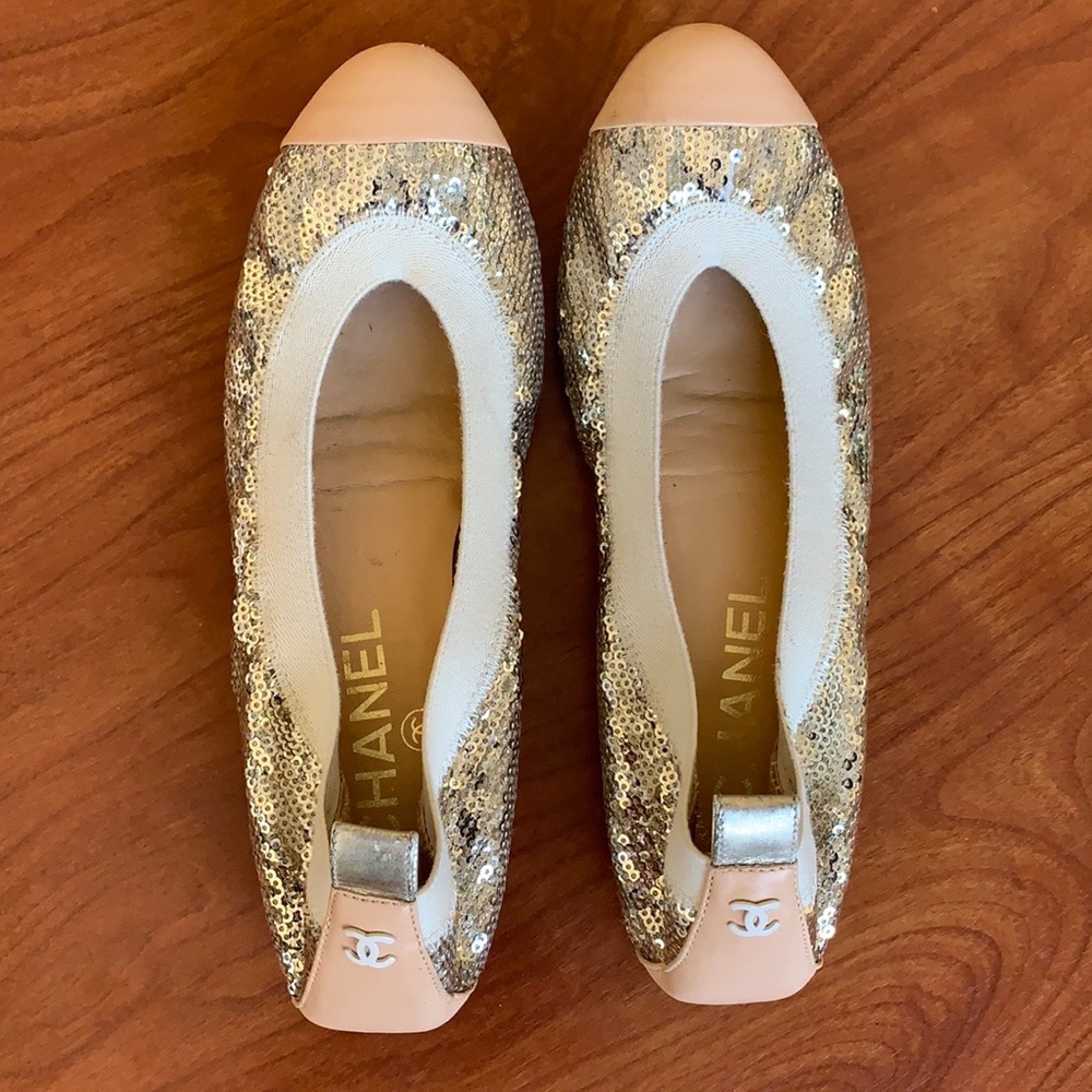 Chanel tan leather gold sequin ballerina flats 35 5